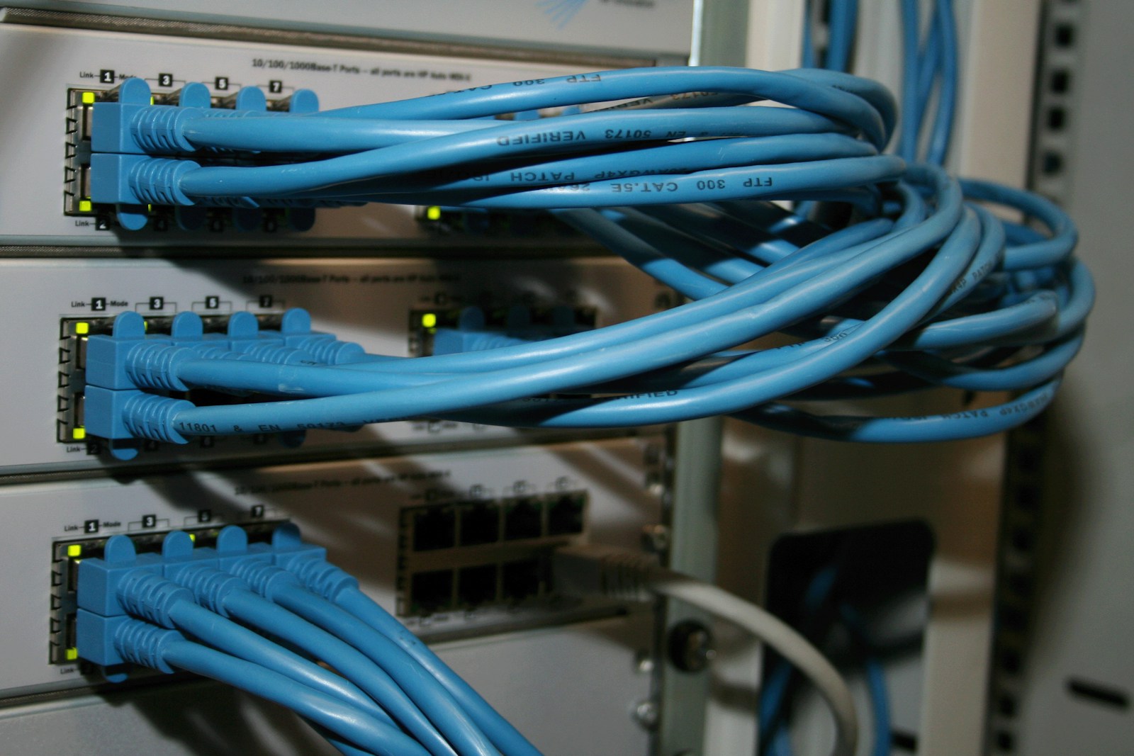 Organized network cables in a data center patch panel
